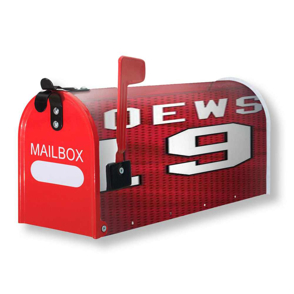 Jonathan Toews Jersey Pattern Magnetic Mailbox Cover - 18.0" x 21.0"