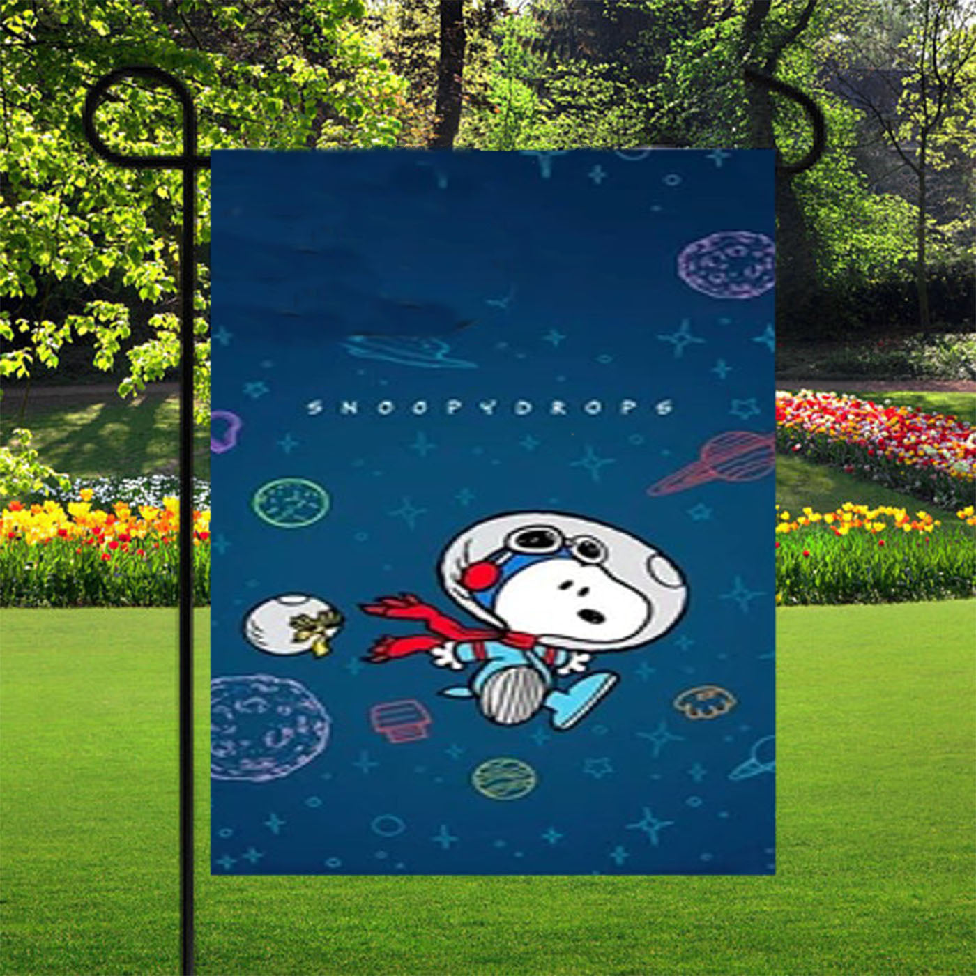 Snoopy Drops Garden Flags Yard Outdoor Lawn 12 X 18