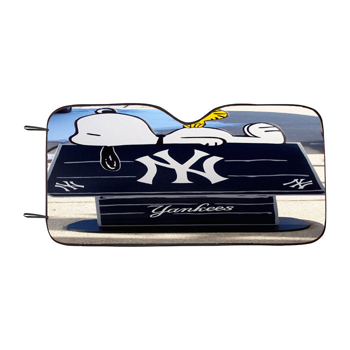New York Yankees Logos And Uniforms Snoopy Car Auto Sun Shade Windshield Cover