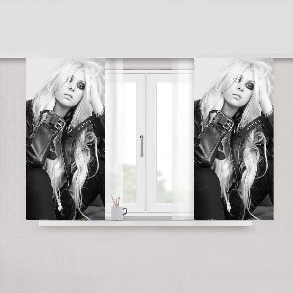 Taylor Momsen Peach Skin Window Curtains