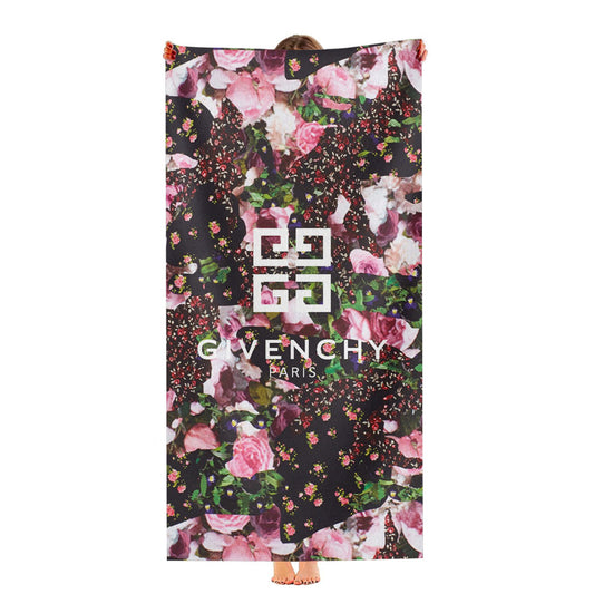 Givenchy Paris Multicolor Floral Ultra-Soft Luxury Bathroom Towels