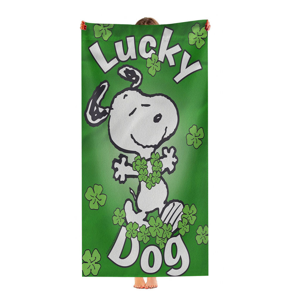 Peanuts Clover Dancing Snoopy Ultra-Soft Luxury Bathroom Towels