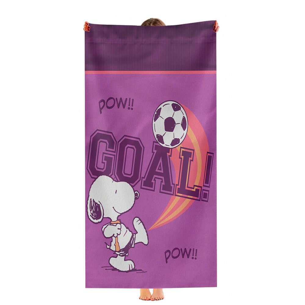 Peanuts Snoopy Soccer Goal Ultra-Soft Luxury Bathroom Towels