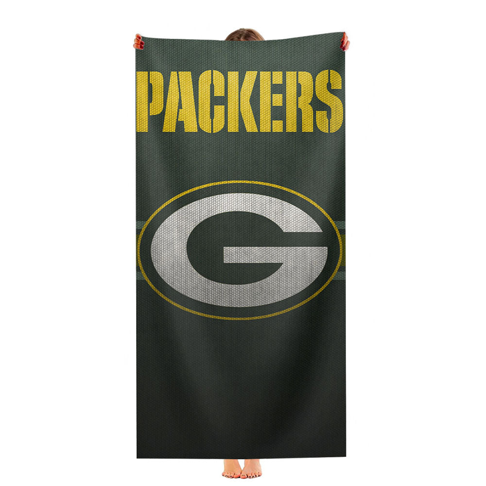 Green Bay Packers Peace Love Ultra-Soft Luxury Bathroom Towels